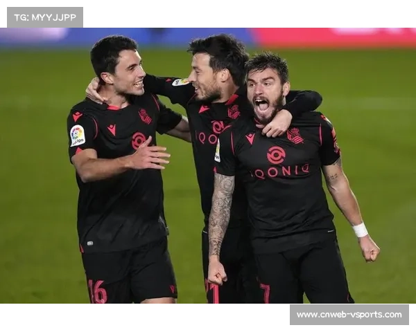 维尼修斯点球梅开二度,皇马4-1大胜皇家社会